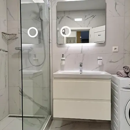 Taban Luxury Lägenhet