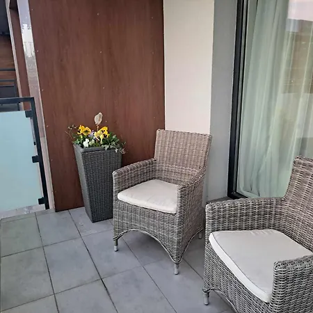 Taban Luxury Lägenhet