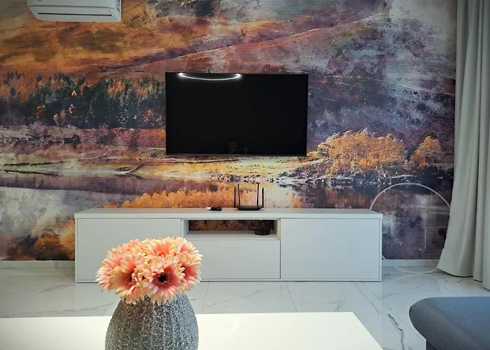 Taban Luxury Νίτρα